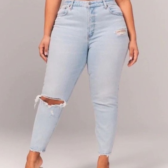 Abercrombie Fitch The Mom High Rise Jeans NWT 36 22s - Picture 1 of 9